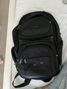 Targus Black Men's Laptop Backpack with Multiple Compartments